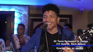 El Varon De La Bachata en vivo Amores de Cristal [upl. by Sparrow]