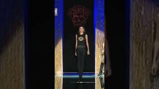 Gisele Bundchen opening for Versace 1999 fashion show [upl. by Ingvar573]