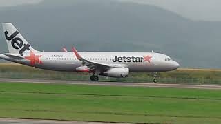 【ようこそ！】 Jetstar801便､旭川空港に着陸 2024927 [upl. by Keeley]