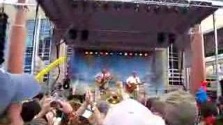 Jimmy Buffett Plays Come Monday in Glendale [upl. by Ehrenberg441]