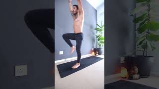 20 Min Energising Vinyasa Yoga  Practise here 👆 [upl. by Hyland]