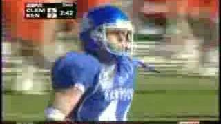 2006 Music City Bowl UK Fake Punt [upl. by Ennovihc954]