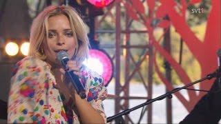 Petra Marklund  Som Du Bäddar Live quotMoraeus Med Meraquot [upl. by Alit]