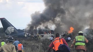 Pasajero graba el momento en el que se estrella el avión de Aeroméxico [upl. by Nastassia]