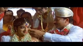 Dr Vishnuvardhan Marries Sithara With His Own Expenditure  Halunda Tavaru Kannada Movie Scene [upl. by Neve255]