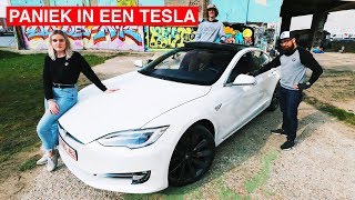 Paniek in een Tesla 😱 [upl. by O'Carroll]