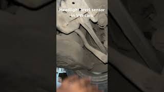 How automatic headlight leveling work on SkodaVW cars AFS level sensor skoda vw [upl. by Chemar]