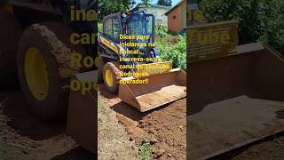 como operar bobcatobra viral newholland bobcat short shorts viralvideo caminhão cat case [upl. by Bakeman628]