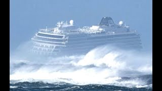 Breaking quotCruise Ship Dangerous 1300 People Need Rescuedquot [upl. by Zetrauq]