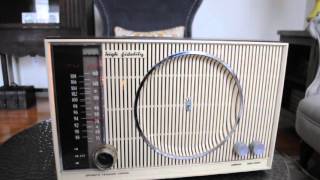 1963 Zenith X338 AM FM Radio Serviced [upl. by Eybbob184]