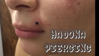 Madona piercing  Piercing boca [upl. by Annairt]