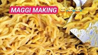 Maggi kaise banaye maggi banaye bahut assan tarika seviralvideo blackpink youtube youtubervlog [upl. by Longley]