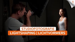 Lightshaping in de studio beheers het licht  Studiofotografie  Zoomnl  1 [upl. by Iris202]