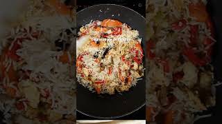 🍚⏰ Arroz Thai en 1 Minuto ¡Sabroso y Súper Rápido [upl. by Attoynek508]