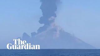 Italys Stromboli volcano erupts sending plumes of ash and smoke into air [upl. by Cass]