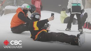 Skiers and snowboarders make their way to Cypress Mountain as ski season starts [upl. by Anna-Diana]