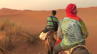 Marokko Rundreise Teil 7 Wüstentour und Übernachtung in den Dünen von Merzouga [upl. by Bengt734]