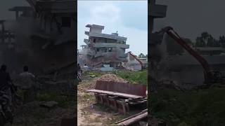 hydraonwheels mancherial congress government cmrevanthreddy demolished illegalbuildingviral [upl. by Ynnek]