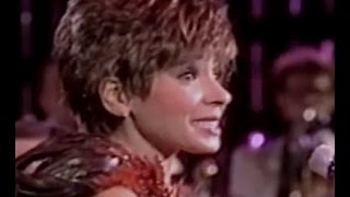 Shirley Bassey  Never Never Never Grande Grande Grande 1987 Live in Berlin [upl. by Waine880]