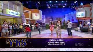 ZASKIA GOTIX Cukup 1 Menit Live At Yuk Keep Smile YKS 30012014 Courtesy TRANS TV [upl. by Kilbride394]