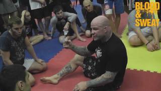 Джефф Монсон Свип смена положения из хафгарда Jeff Monson Swipe from halfguard [upl. by Atinrahs]