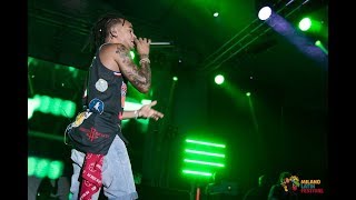 Ozuna 2018 Te Bote live Italia [upl. by Ybreh]