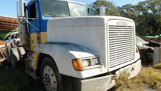 1995 FLD Freightliner put out to Pasture We found out WHY [upl. by Rosmarin]