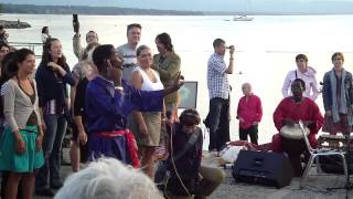 Aubes musicales Bains de Paquis Geneva  Danses africaines  Filibert Tologo et le Public [upl. by Merci]