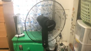 Holmes tabletop fan vs Holmes 18 inch fan Which is better [upl. by Aerdnek]