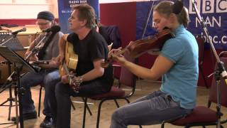 HebCelt 2014  BBC Radio nan Gàidheal  Chi Min Geamhradh  Donnie Munro [upl. by Wagshul]