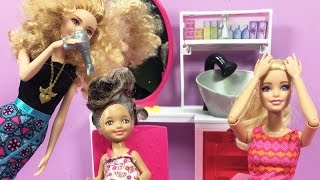 Barbie ve Ailesi Bölüm 114  Cerenin Yıpranmış Saçlarına Bakım  Çizgi film tadında Barbie oyunları [upl. by Hctud]