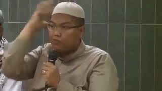 Membantah DR Quraish Shihab Tentang Jilbab  DR Firanda Andirja MA [upl. by Nivonod]