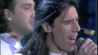 Pierangelo Bertoli e Tazenda Spunta la luna dal monte  Sanremo 91 [upl. by Fidellas]