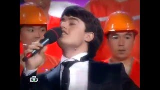 Черные Глаза  Айдамир Мугу live  Mắt Đen  nhạc hậu Liên Xô [upl. by Nebe]