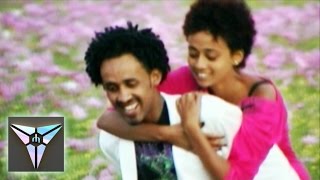 Eseyas Debesay  Handebet  Eritrean Music [upl. by Yenrab480]