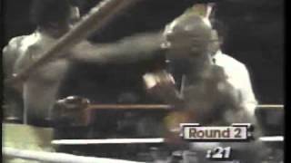 1985  Hagler vs Hearns Highlights [upl. by Rotce]