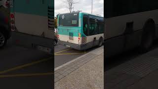 Bus 5 direction Centre Cial Ulis 2 et Bus 22 direction Massy Palaiseau RER [upl. by Strong]