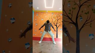 Bindiya chamke chudi khanke 💃🔥dancevideo viralvideo [upl. by Barolet360]