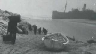 Stoomschip gestrand bij Terschelling 1929 [upl. by Haslett]