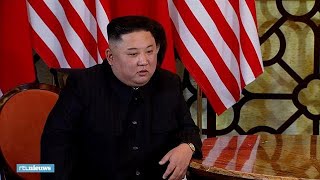 Kim Jongun beantwoordt voor het eerst vraag van buitenlandse journalist  RTL NIEUWS [upl. by Nivrag85]