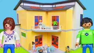 Playmobil Film deutsch Neues Puppenhaus für Playmobil Puppen  Kinderfilm  Kinderserie [upl. by Cointon]