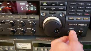 JRC NRD535 vs Icom IC R75  RAF Volmet on 5450 khz [upl. by Nohsar871]