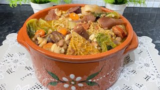 FEIJOADA A MODA ANGOLANA 🇦🇴COM CARNES SECASUPER DELICIOSA  FÁCIL E RÁPIDA [upl. by Kesley164]