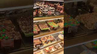 Toothsome Chocolate Emporium chocolate universalstudios orlando 2024 food sweet [upl. by Chaves]