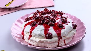 Pavlova con cerezas una afrutada tarta de merengue sin gluten [upl. by Adner]