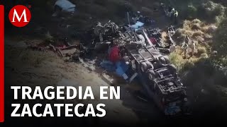 24 muertos Autobús vuelca tras impactar tráiler en carretera ZacatecasAguascalientes [upl. by Gerianne156]