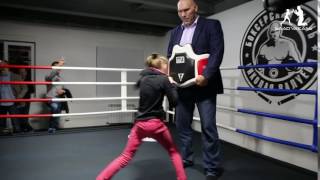 World Champion Nikolai Valuev checks Evnikas blows [upl. by Elleunamme]