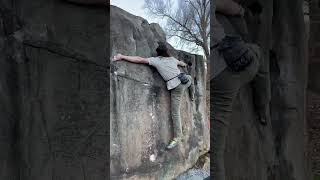 Highpoint Traverse V7  St ElmoOld Wauhatchie Boulders [upl. by Anaidirib]