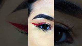 Eyeliner hack shorts viralhacks makuphacks beautyhacks hack makuplook eyemakeup eyeliner [upl. by Voccola910]