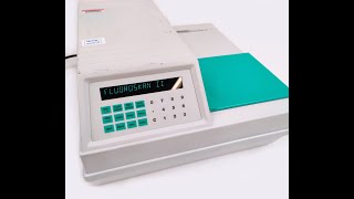 Labsystems Titertek Fluoroskan II Fluorescent Microplate Reader 371 96 Well [upl. by Aileon]